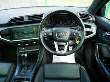 Audi Q3 2.0TFSI S line quattro, S-Tronic