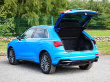 Audi Q3 2.0TFSI S line quattro, S-Tronic
