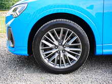 Audi Q3 2.0TFSI S line quattro, S-Tronic