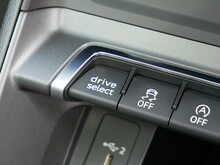 Audi Q3 2.0TFSI S line quattro, S-Tronic