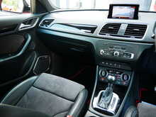 Audi Q3 2.0 TDI Black Edition quattro, S-Tronic
