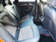 Audi Q3 2.0 TDI Black Edition quattro, S-Tronic