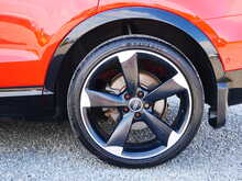 Audi Q3 2.0 TDI Black Edition quattro, S-Tronic
