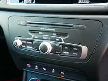 Audi Q3 2.0 TDI Black Edition quattro, S-Tronic