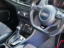 Audi Q3 2.0 TDI Black Edition quattro, S-Tronic