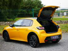 Peugeot 208 1.2 PureTech GT Premium Hatchback 5dr