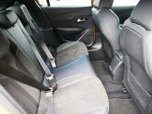 Peugeot 208 1.2 PureTech GT Premium Hatchback 5dr