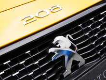 Peugeot 208 1.2 PureTech GT Premium Hatchback 5dr