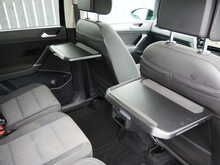 Volkswagen Touran 1.6 TDI BlueMotion Tech SE Family MPV