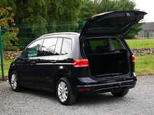 Volkswagen Touran 1.6 TDI BlueMotion Tech SE Family MPV