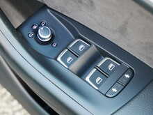 Audi Q3 2.0 TDI S line Plus S-Tronic, quattro