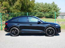 Audi Q5 2.0 TDI 40 Sport Sportback 5dr Diesel S Tronic quattro Euro 6 (s/s) (204 ps)