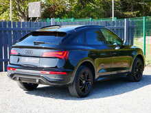 Audi Q5 2.0 TDI 40 Sport Sportback 5dr Diesel S Tronic quattro Euro 6 (s/s) (204 ps)