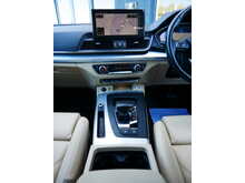 Audi Q5 2.0 TDI 40 Sport Sportback 5dr Diesel S Tronic quattro Euro 6 (s/s) (204 ps)
