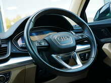 Audi Q5 2.0 TDI 40 Sport Sportback 5dr Diesel S Tronic quattro Euro 6 (s/s) (204 ps)