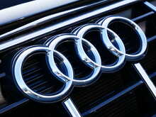 Audi Q5 2.0 TDI 40 Sport Sportback 5dr Diesel S Tronic quattro Euro 6 (s/s) (204 ps)