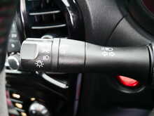 Nissan Juke 1.6 DIG-T Nismo, Manual