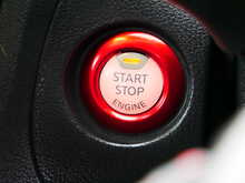 Nissan Juke 1.6 DIG-T Nismo, Manual