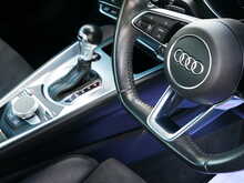 Audi TT 2.0 TFSI 45 Sport Coupe quattro, S-Tronic