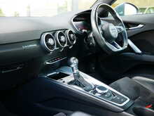 Audi TT 2.0 TFSI 45 Sport Coupe quattro, S-Tronic