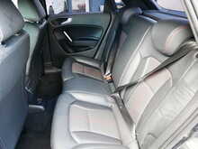 Audi S1 2.0 TFSI Sportback quattro, Manual