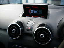 Audi S1 2.0 TFSI Sportback quattro, Manual