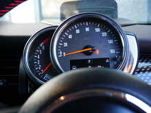 MINI Hatch 2.0 Cooper S Steptronic [Auto]