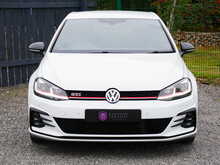 Volkswagen Golf 2.0 TSI GTI Performance, DSG