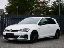 Volkswagen Golf 2.0 TSI GTI Performance, DSG