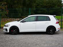 Volkswagen Golf 2.0 TSI GTI Performance, DSG