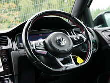 Volkswagen Golf 2.0 TSI GTI Performance, DSG