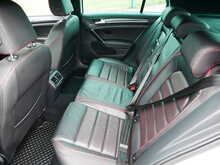 Volkswagen Golf 2.0 TSI GTI Performance, DSG