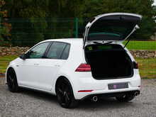 Volkswagen Golf 2.0 TSI GTI Performance, DSG