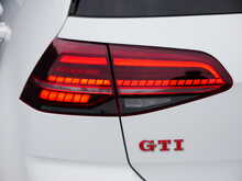 Volkswagen Golf 2.0 TSI GTI Performance, DSG