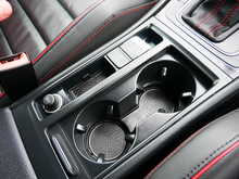 Volkswagen Golf 2.0 TSI GTI Performance, DSG