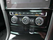 Volkswagen Golf 2.0 TSI GTI Performance, DSG
