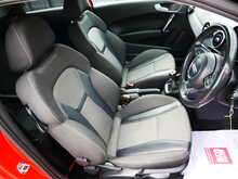 Audi A1 1.4 TFSI Sport, Manual