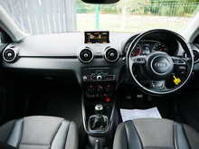 Audi A1 1.4 TFSI Sport, Manual