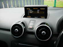 Audi A1 1.4 TFSI Sport, Manual