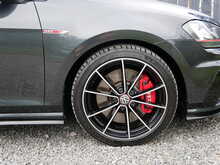 Volkswagen Golf 2.0 TSI BlueMotion Tech GTI Clubsport 40