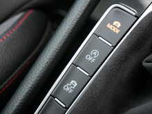 Volkswagen Golf 2.0 TSI BlueMotion Tech GTI Clubsport 40