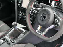 Volkswagen Golf 2.0 TSI BlueMotion Tech GTI Clubsport 40