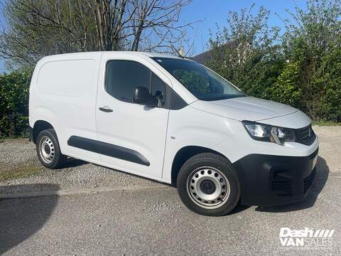1.5 BlueHDi 1000 Professional Premium + Standard Panel Van 5dr Diesel Manual SWB Euro 6 (s/s) (100 bhp)