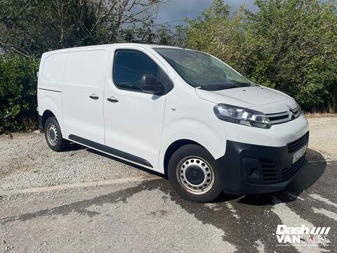 1000 Enterprise Edition M L1 Euro 6 (s/s) (100 ps)