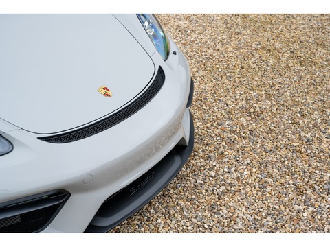 2019 Porsche 718 Spyder (21)