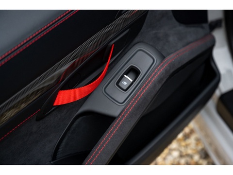 2019 Porsche 718 Spyder (21)