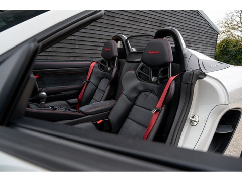 2019 Porsche 718 Spyder (21)