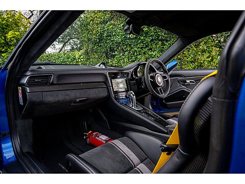 2017 Porsche 991.2 GT3 PDK (33)