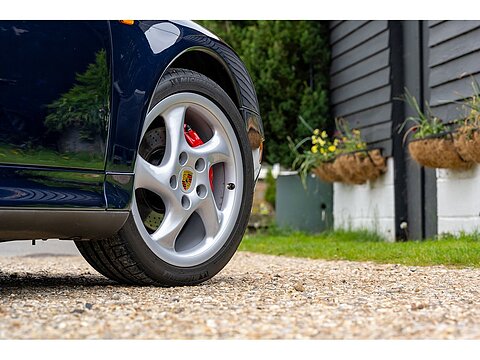 1997 Porsche 993 Carrera S Coupe Manual (2)