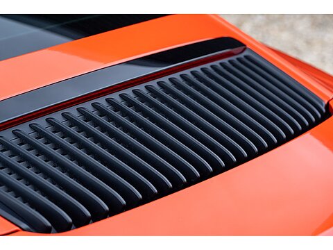 2017 Porsche 991.2 GTS Coupe PDK (36)